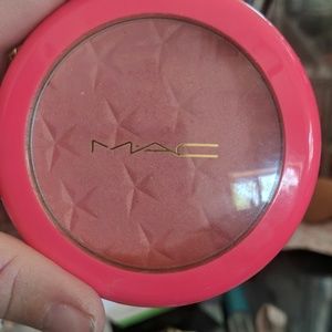 Mac blush